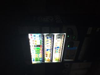IMG_0047 (002)自販機.jpg